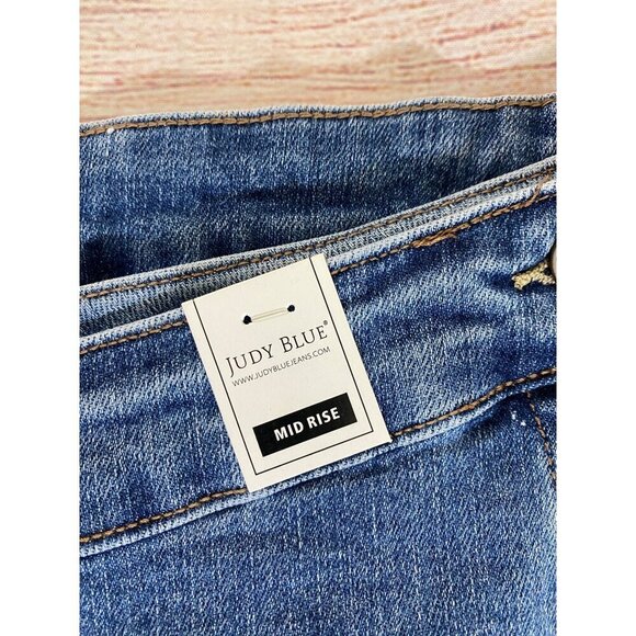 NWT Judy Blue Women's Darling Mid Rise Plus Size Skort - 3XL - Picture 4 of 15